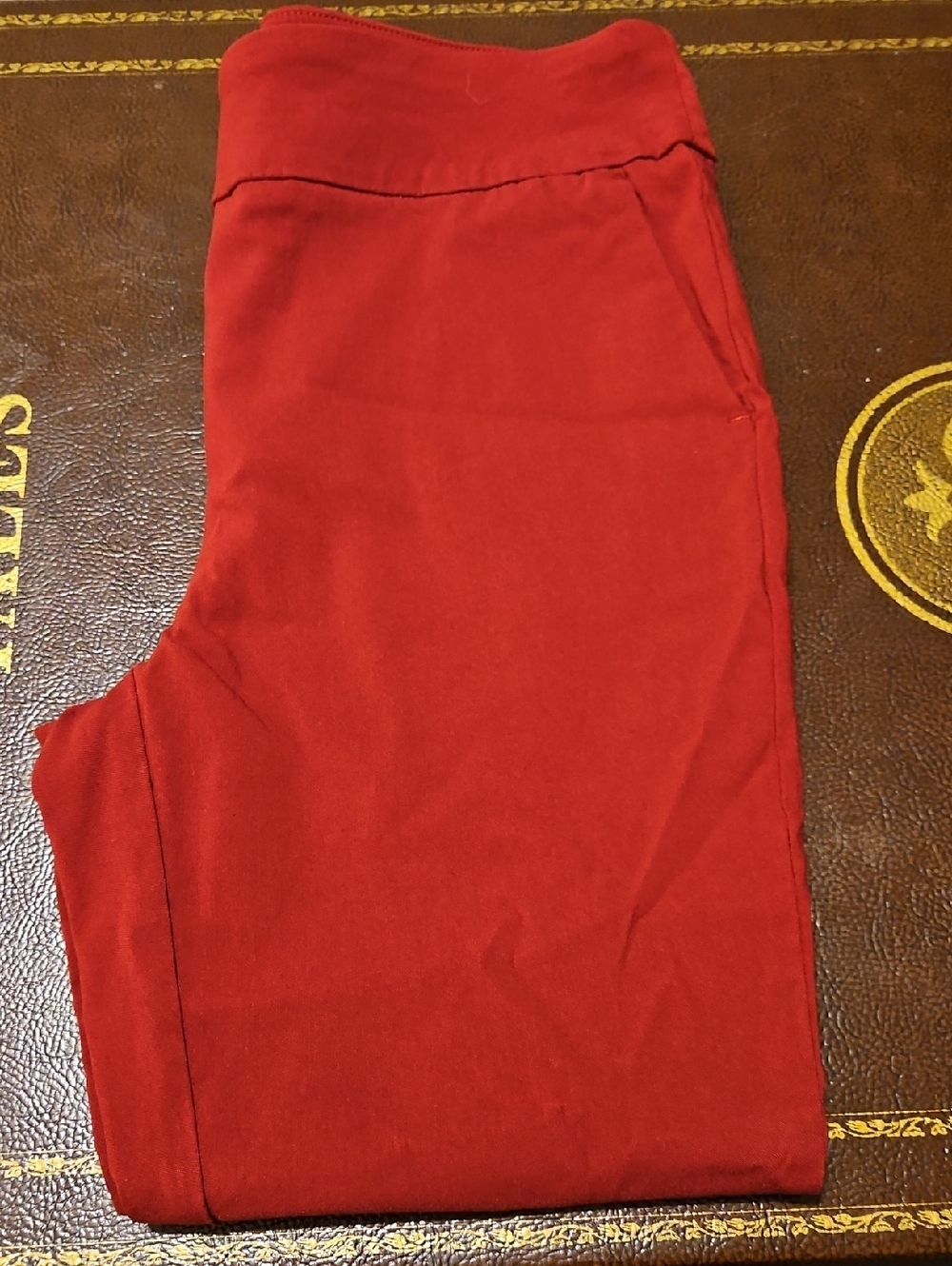 The Pioneer Woman Red Pull-On Pants